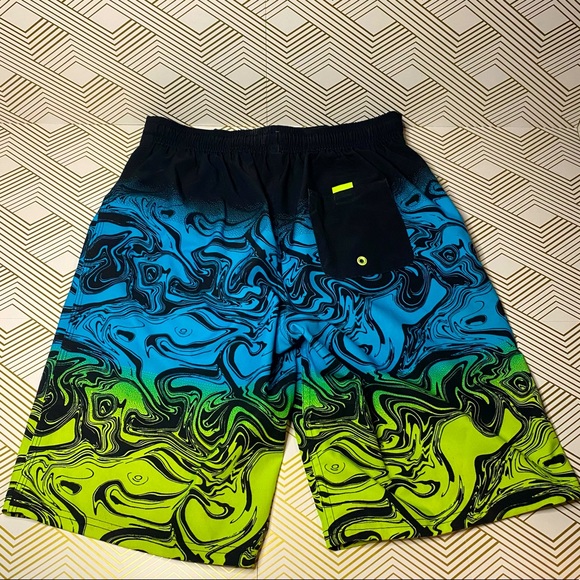 Boys swim trunks - Picture 2 of 4
